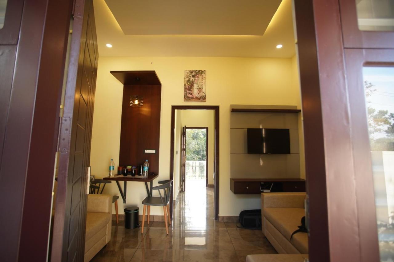 Pabis Luxurious Stay 비티리 외부 사진